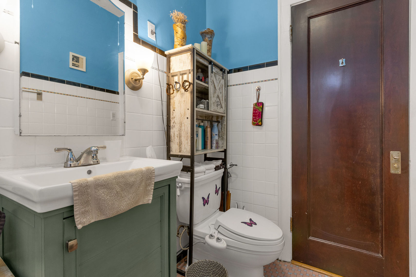 1042 Washington Blvd #3W Oak Park, IL 60302