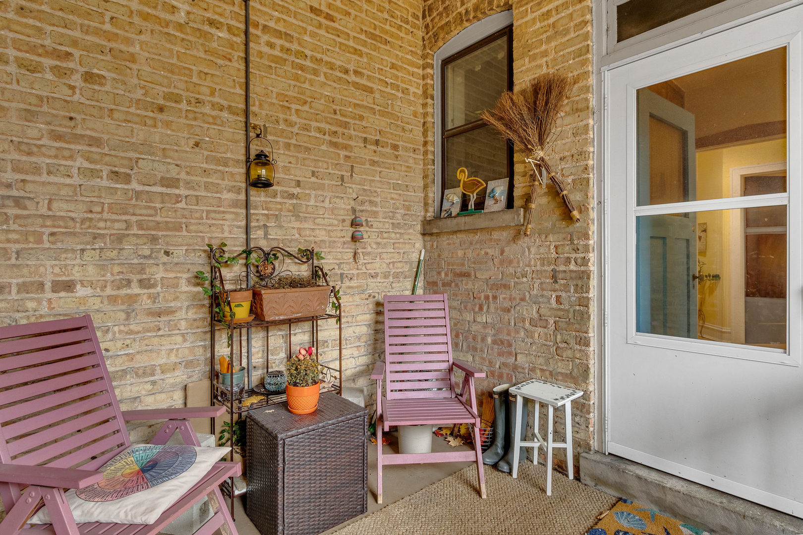 1042 Washington Blvd #3W Oak Park, IL 60302