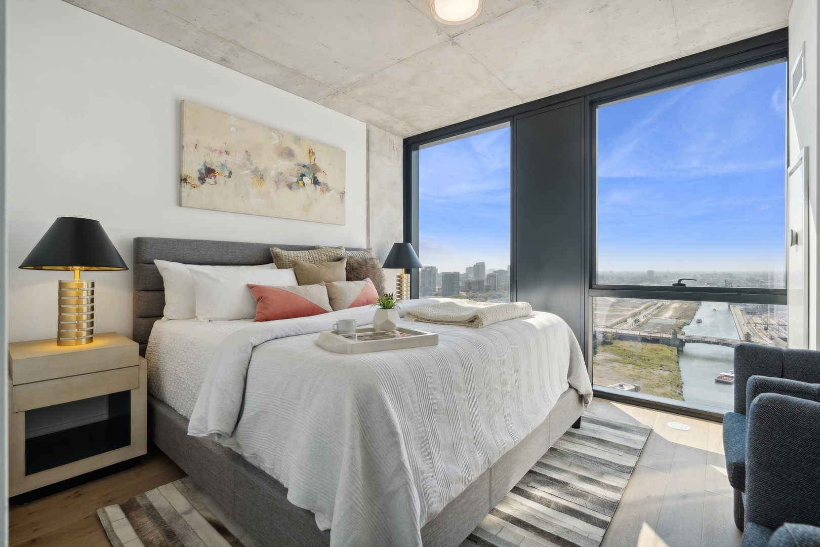 234 W Polk St #3301 Chicago, IL 60607