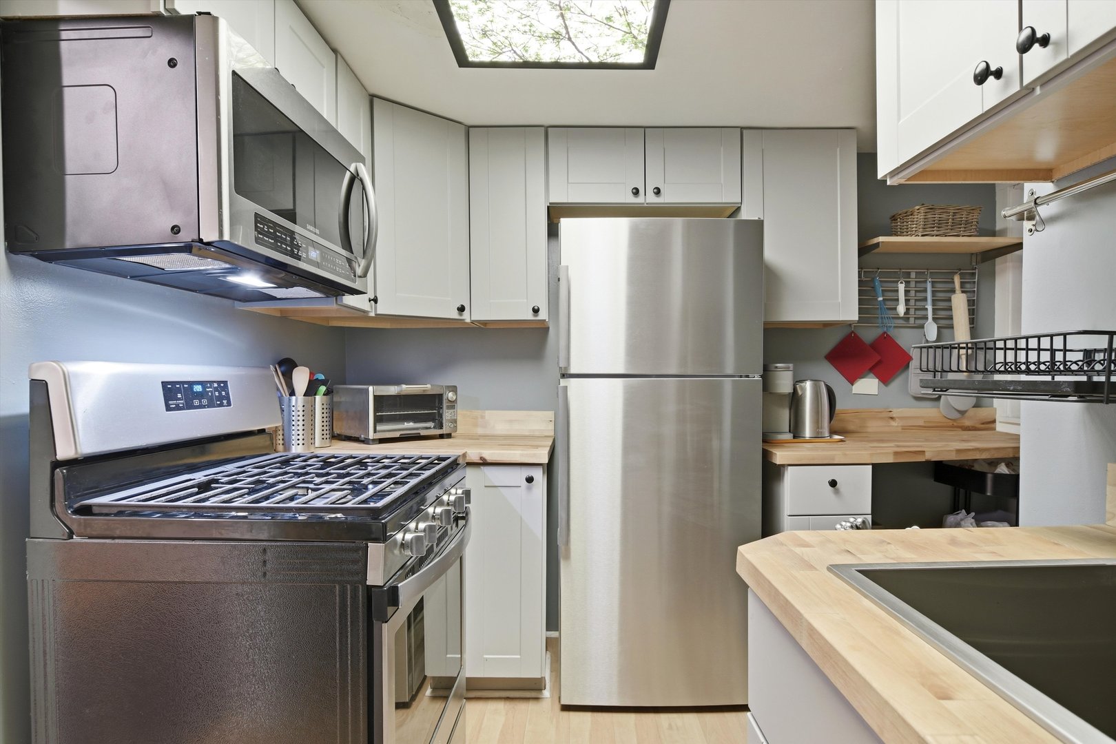 825 Lk St #GN Oak Park, IL 60301