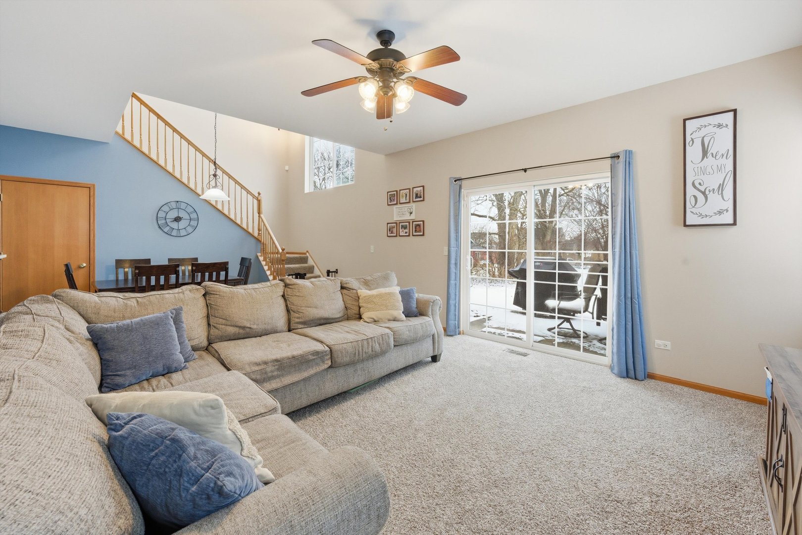 1110 Colonial Dr Joliet, IL 60432