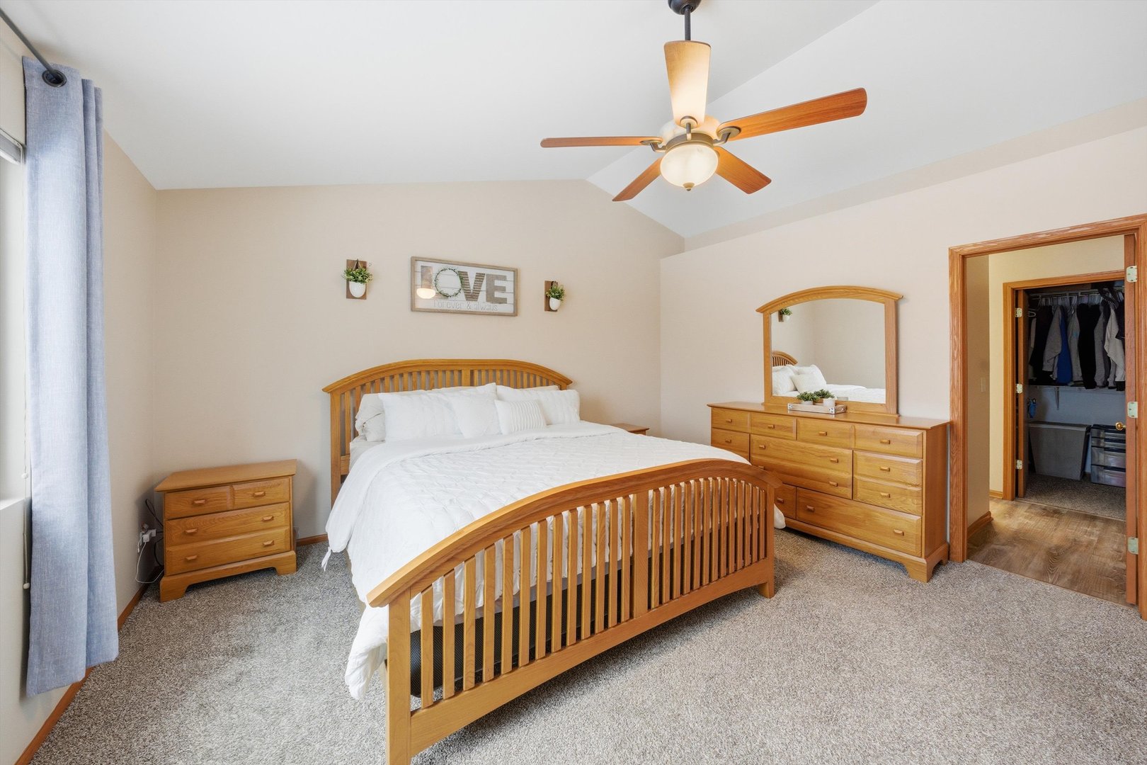 1110 Colonial Dr Joliet, IL 60432