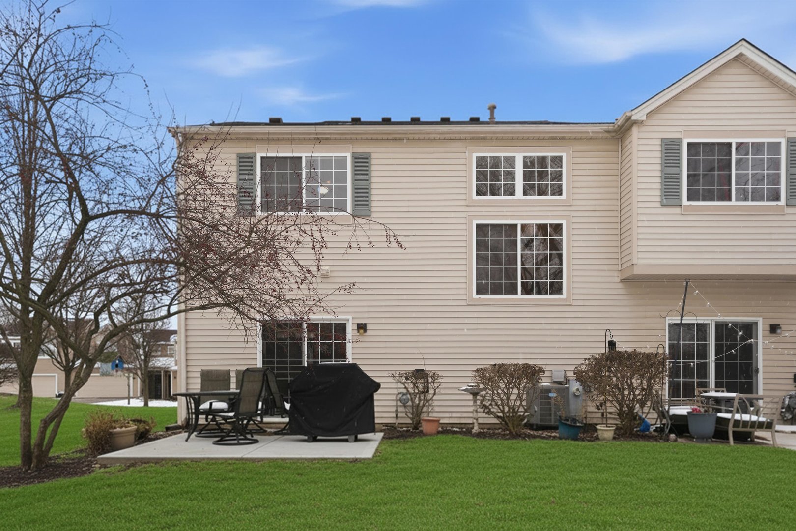 1110 Colonial Dr Joliet, IL 60432