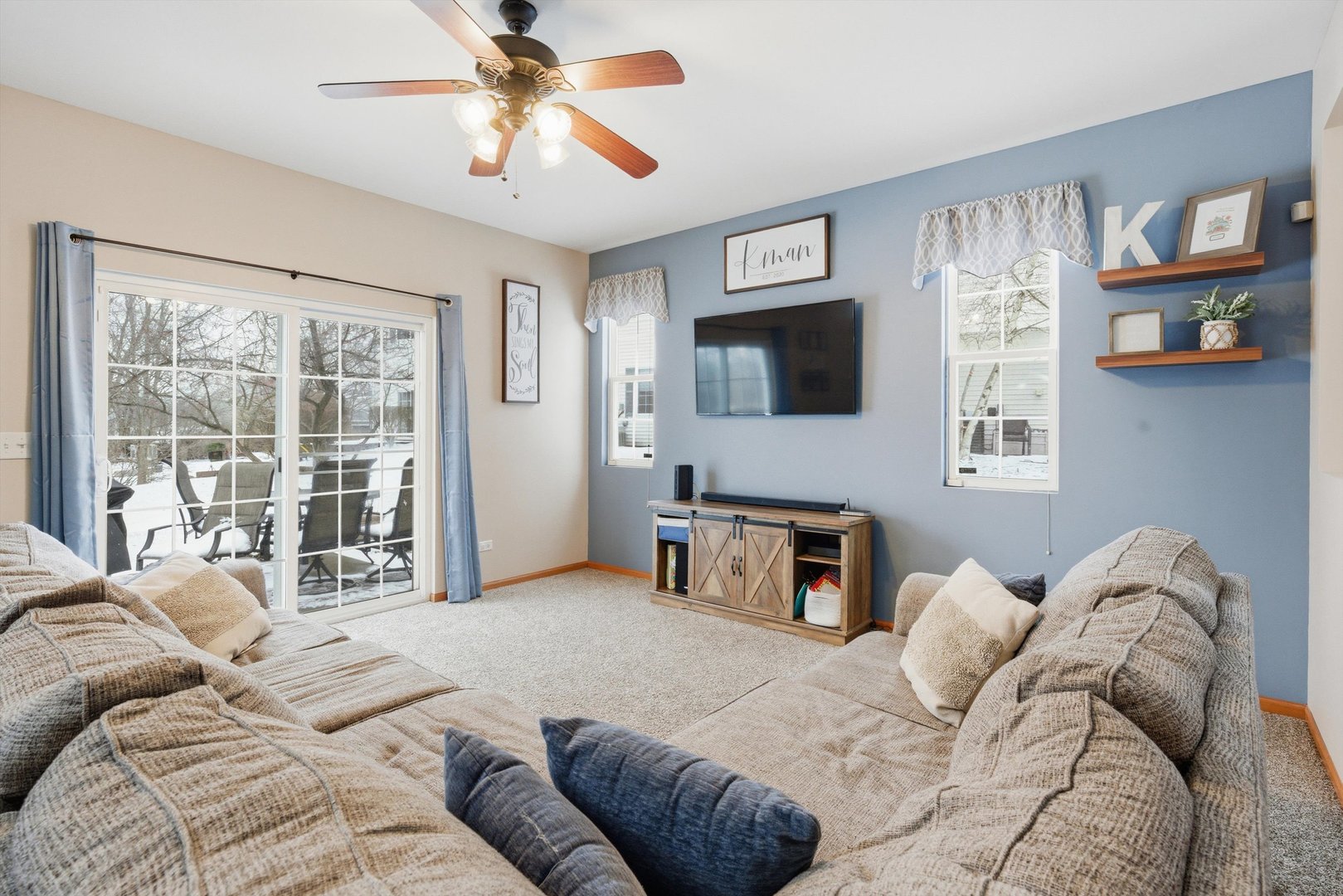 1110 Colonial Dr Joliet, IL 60432