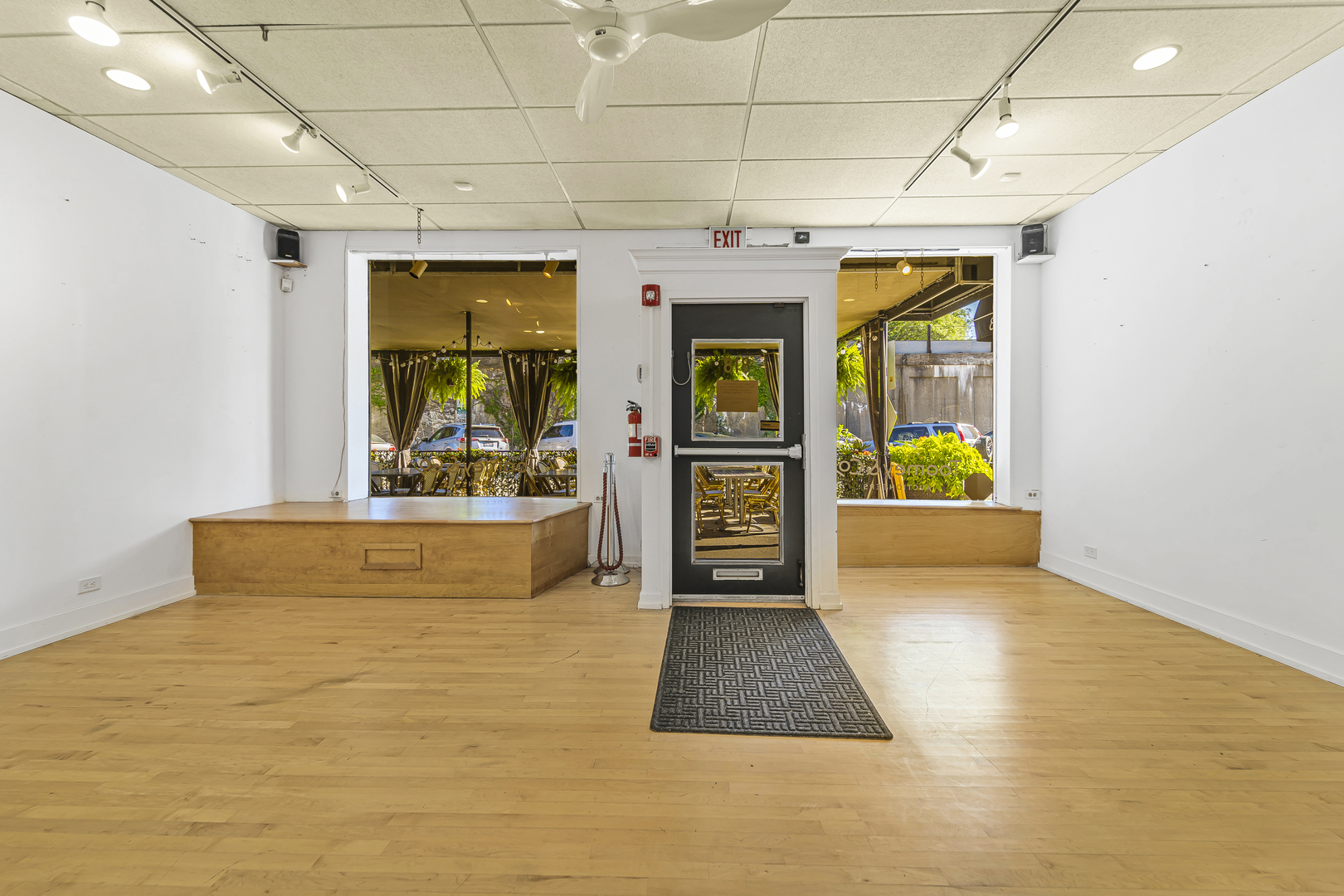 818 North Blvd Oak Park, IL 60301