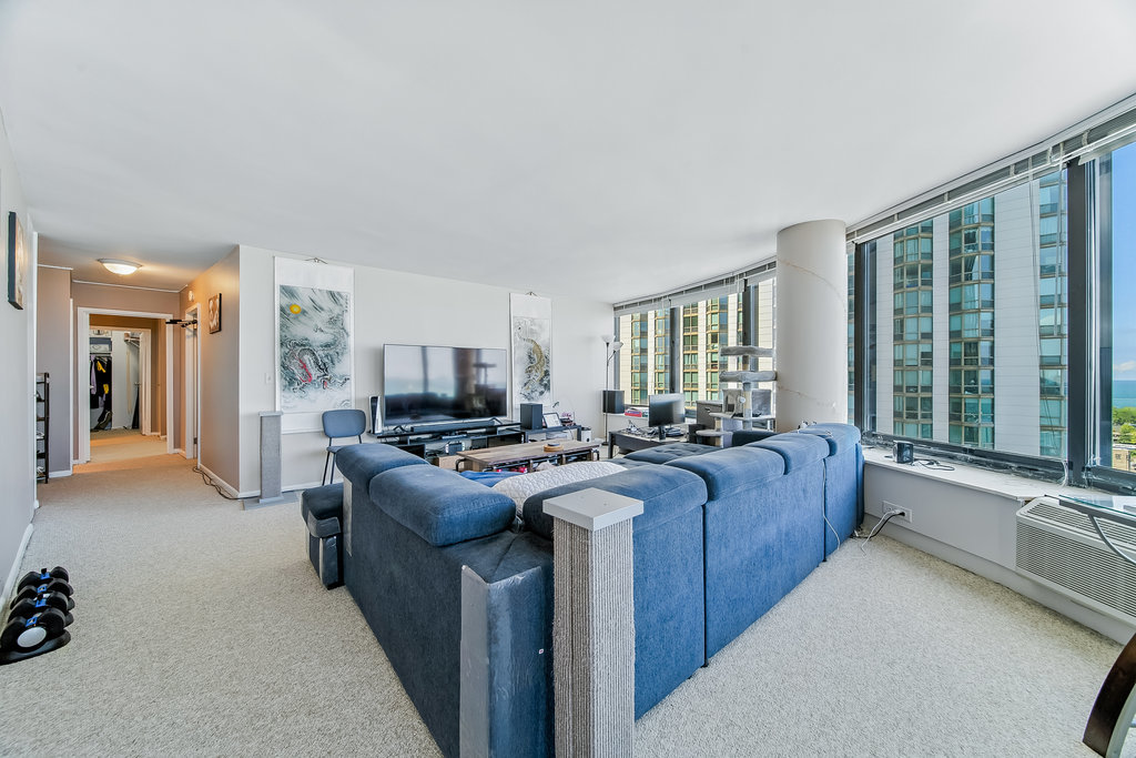 155 N Hbr Dr #1708 Chicago, IL 60601