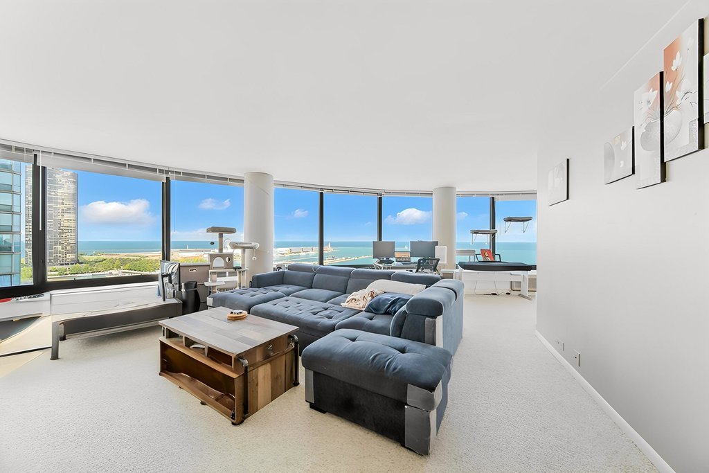 155 N Hbr Dr #1708 Chicago, IL 60601