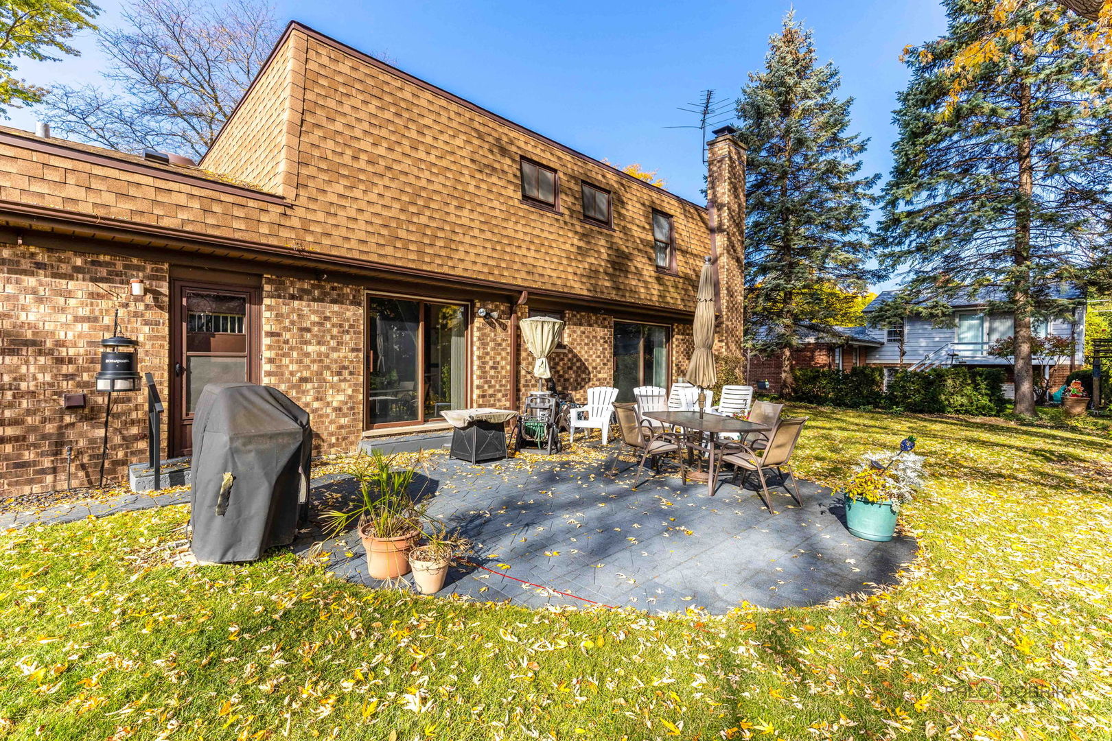 333 Birchwood Ave Deerfield, IL 60015