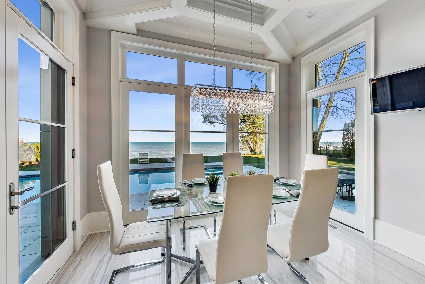 501 Sheridan Rd Kenilworth, IL 60043