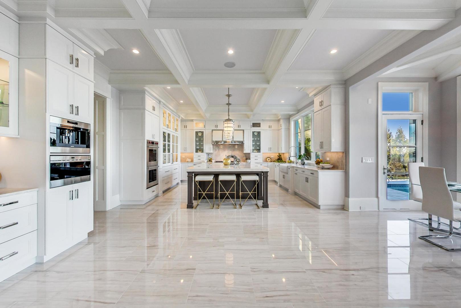 501 Sheridan Rd Kenilworth, IL 60043