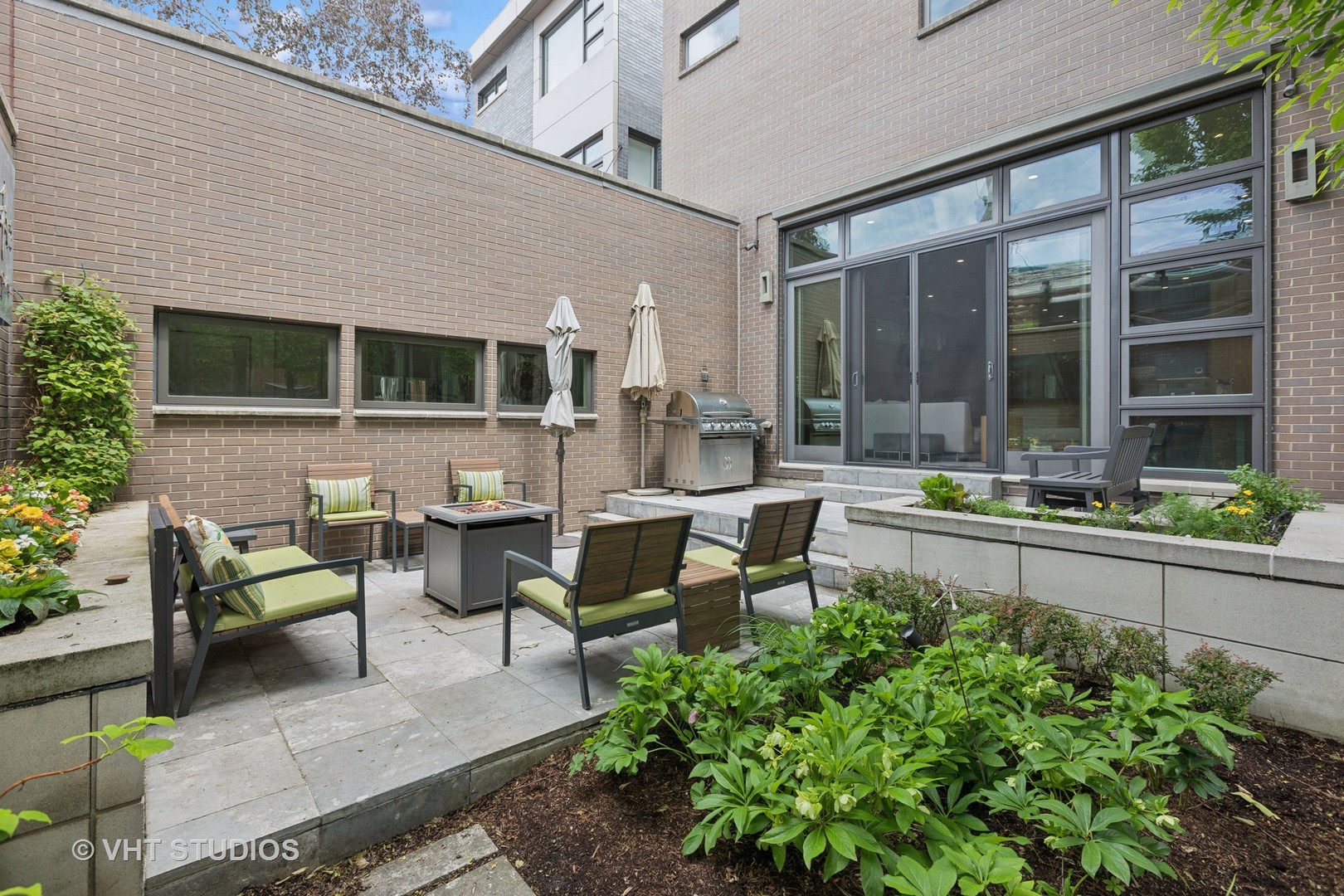 1842 N Wolcott Ave Chicago, IL 60622