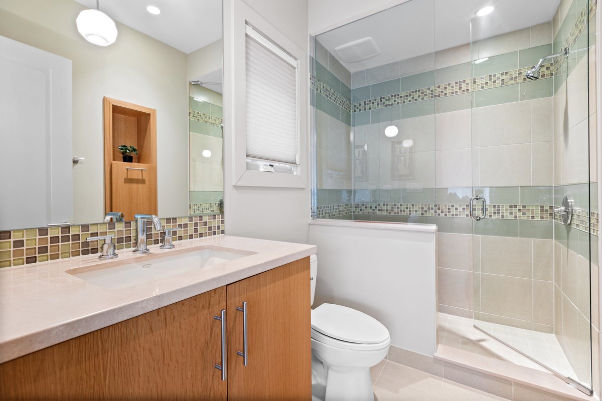 1842 N Wolcott Ave Chicago, IL 60622