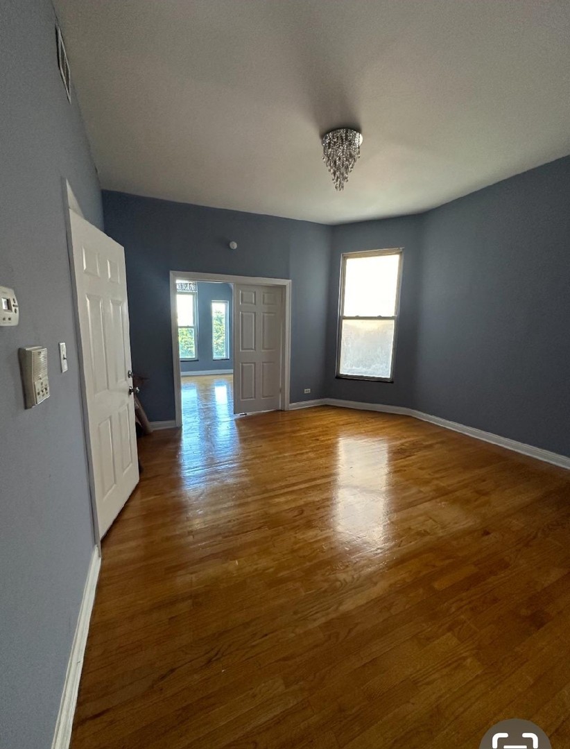 5943 S Indiana Ave #3 Chicago, IL 60637