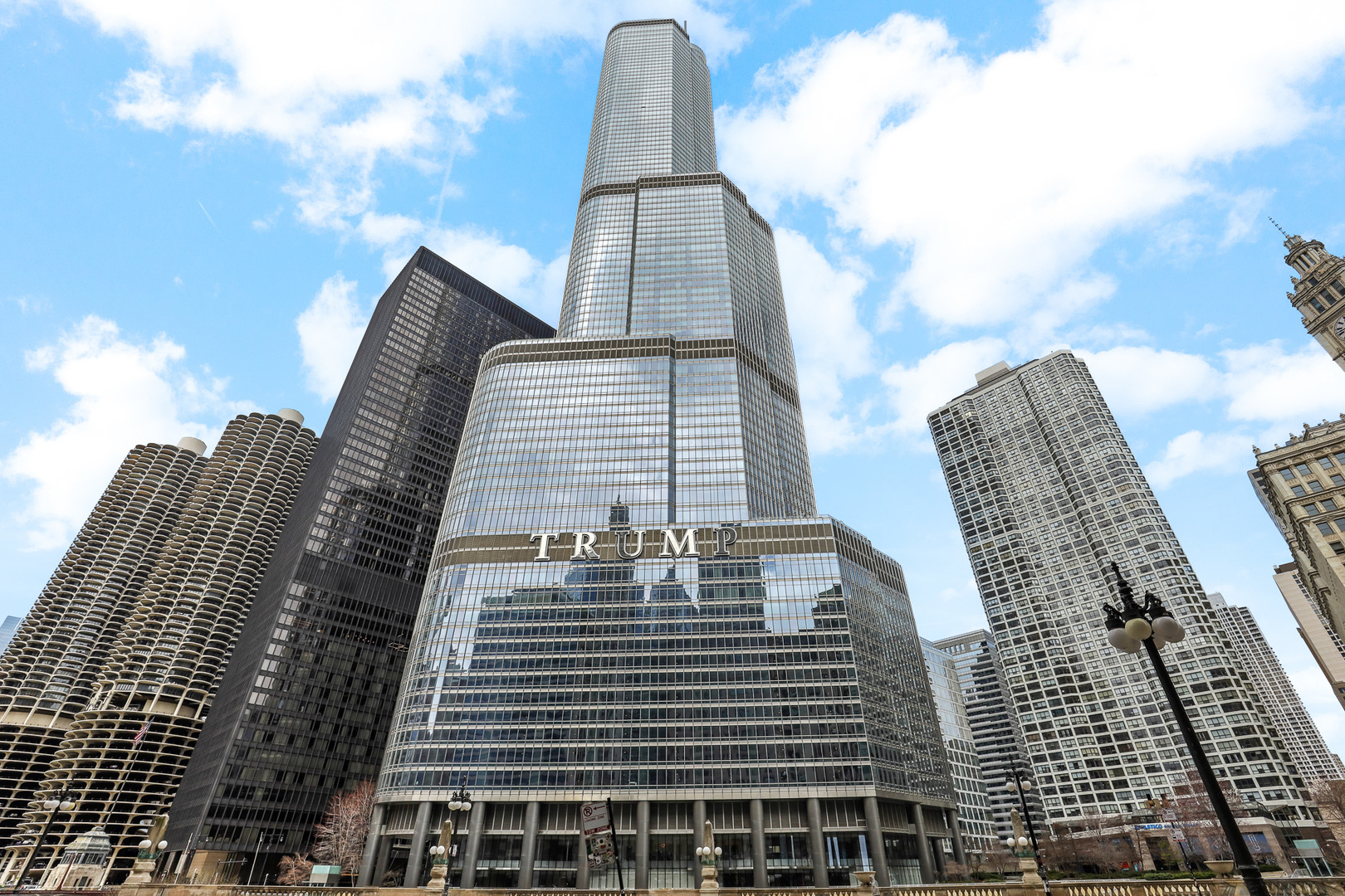 401 N WABASH Ave #66A