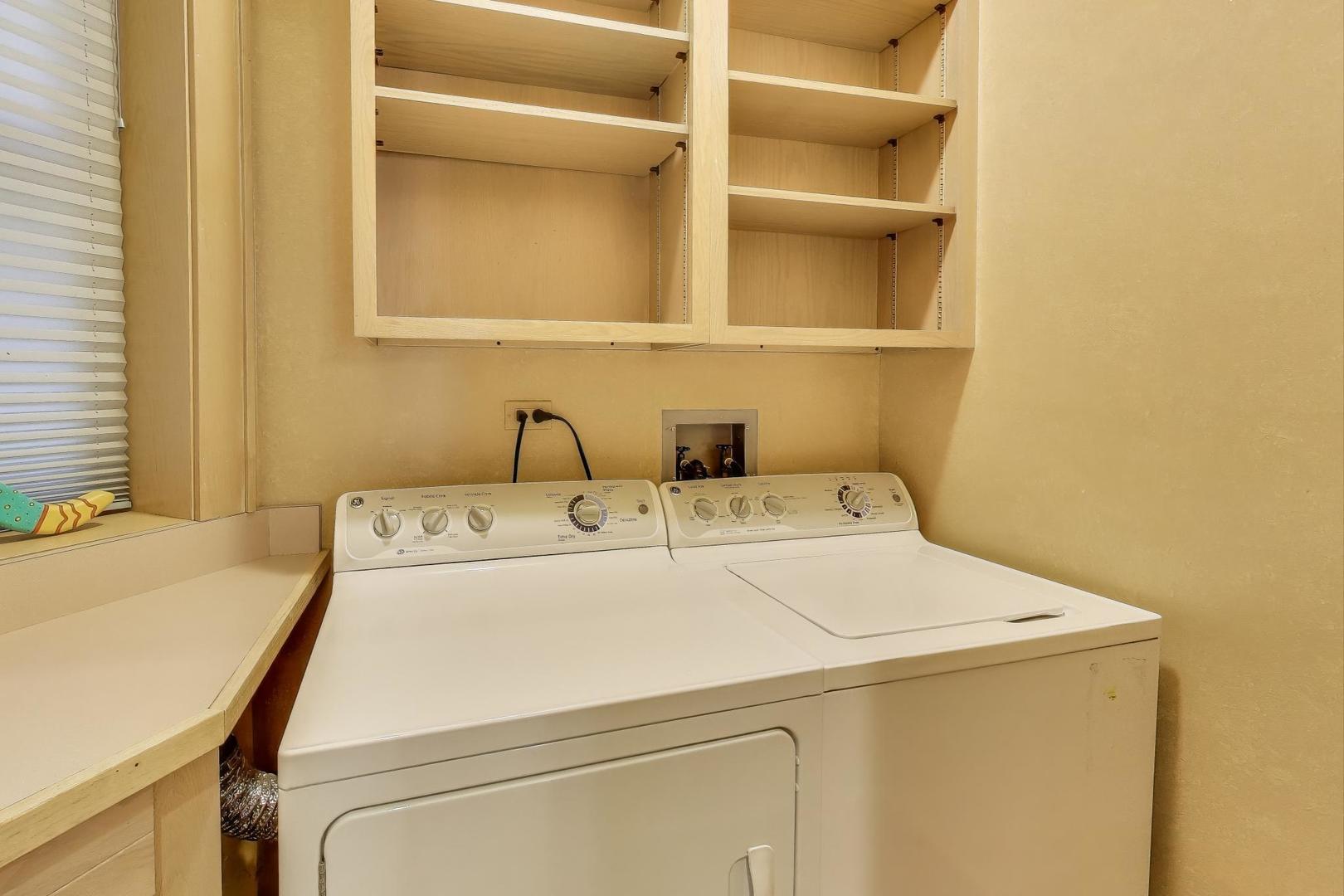 907-909 W Webster Ave Chicago, IL 60614