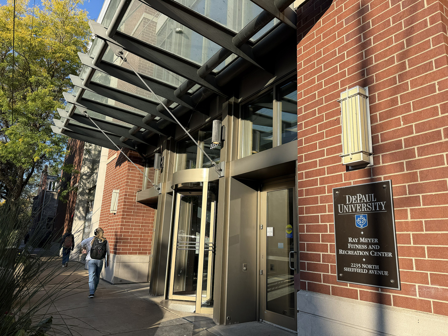 907-909 W Webster Ave Chicago, IL 60614