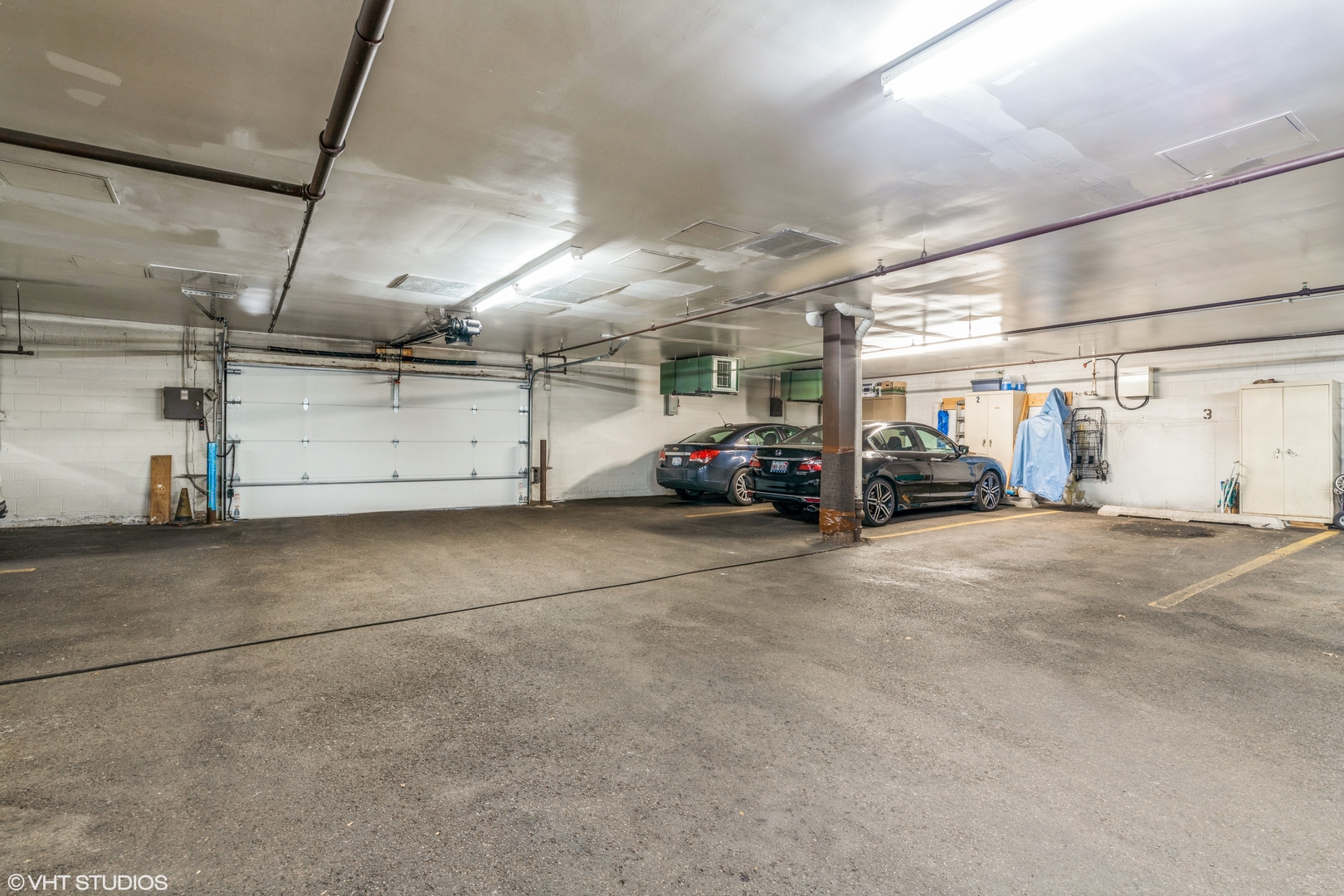 8100 W Foster Ln #510 Niles, IL 60714