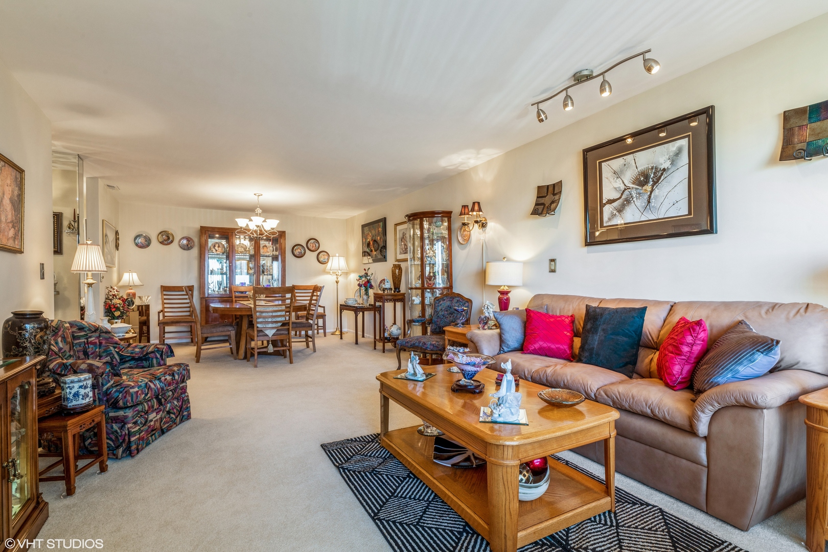 8100 W Foster Ln #510 Niles, IL 60714