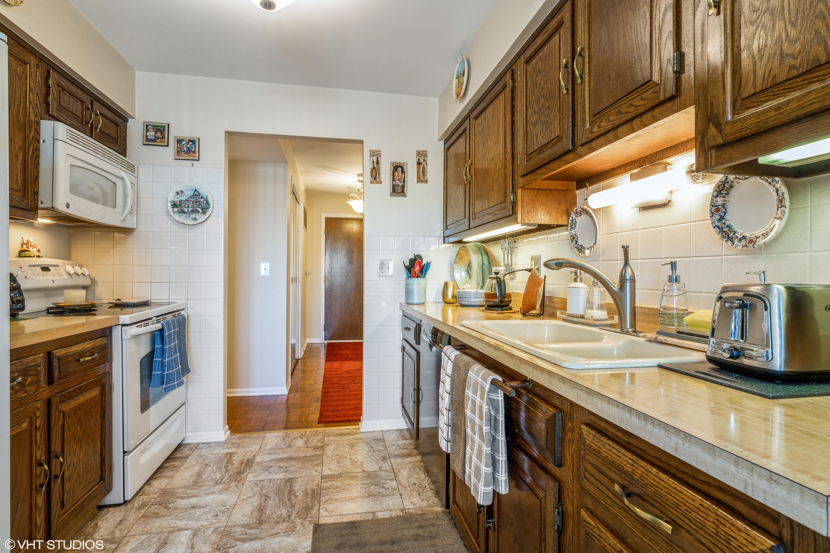 8100 W Foster Ln #510 Niles, IL 60714