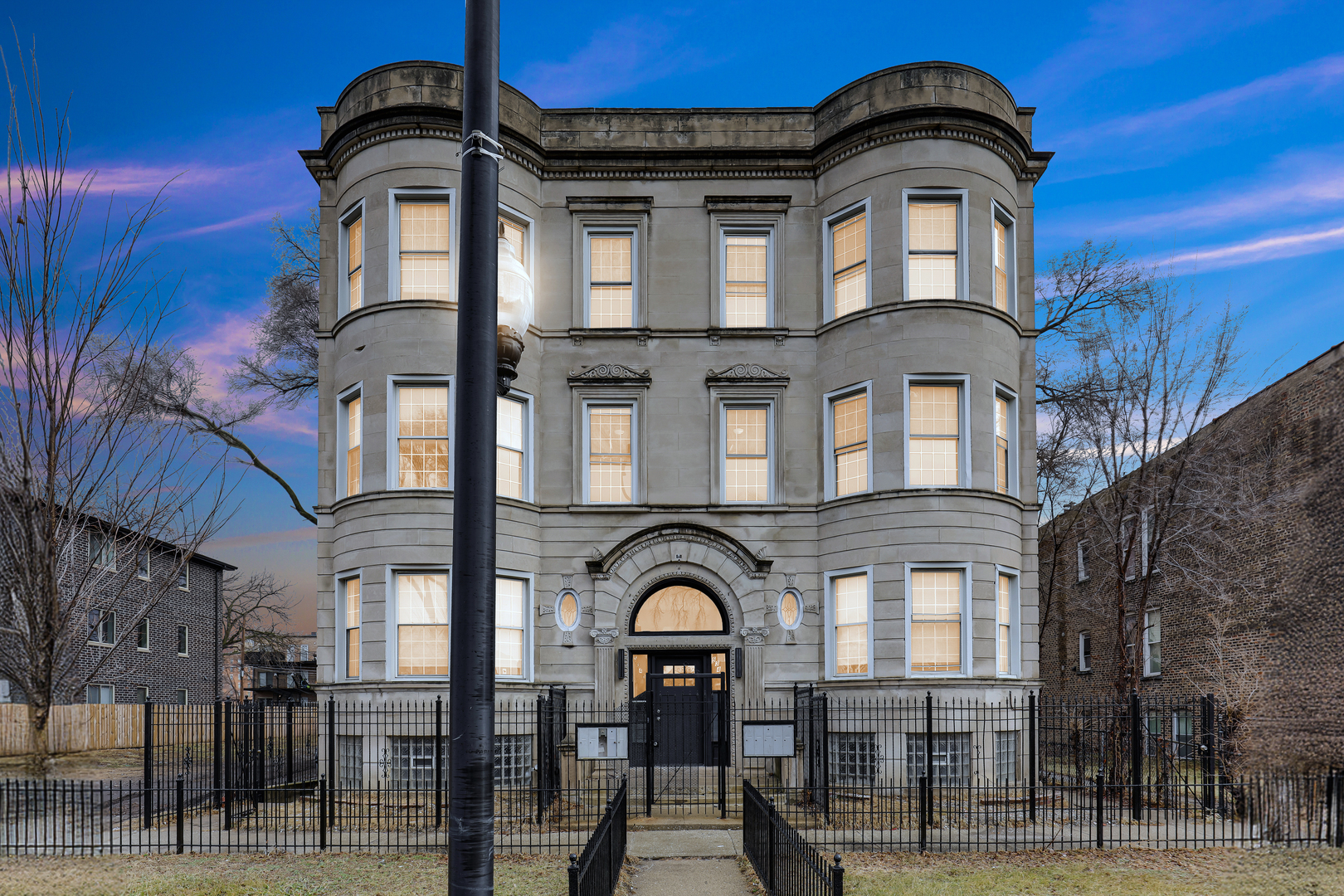 5343 S Indiana Ave #2 Chicago, IL 60615