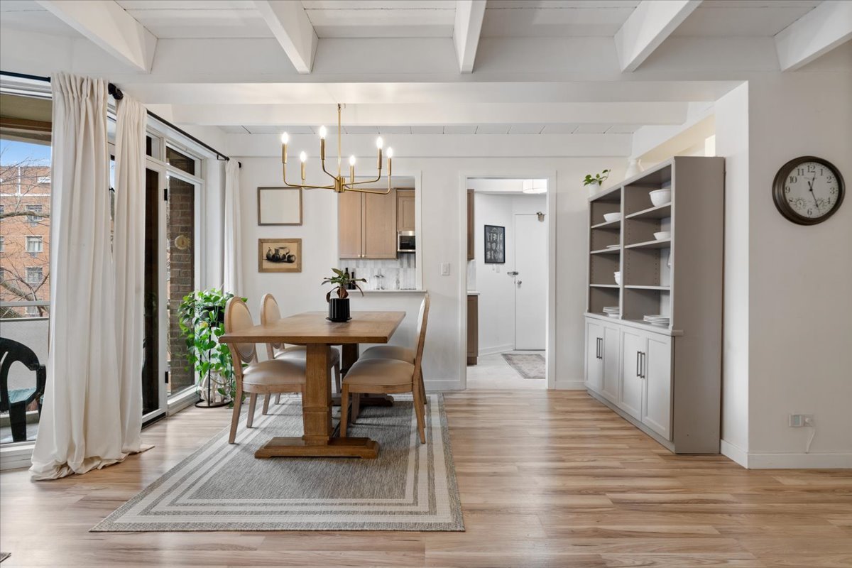 1860 Sherman Ave #5NW Evanston, IL 60201