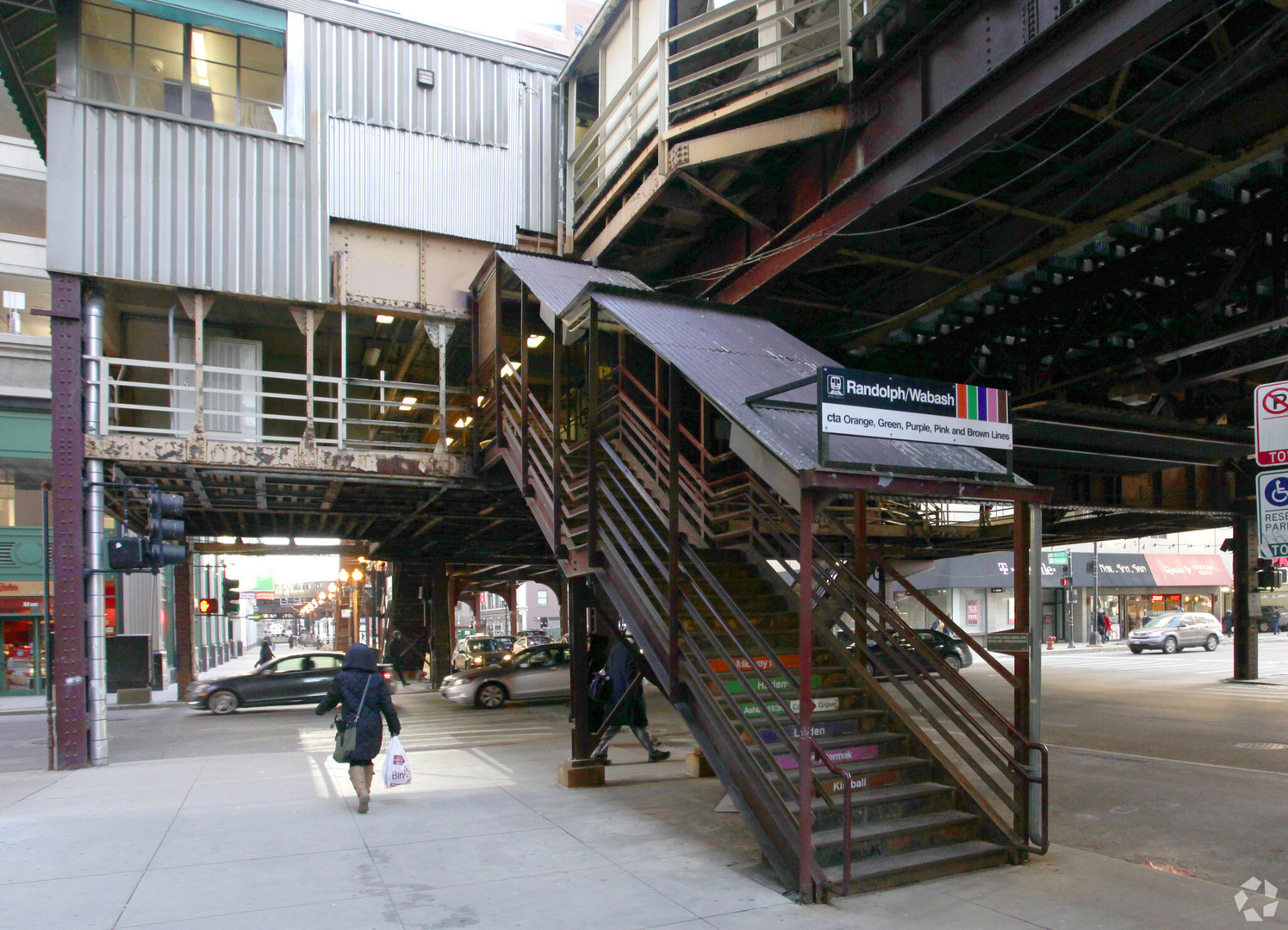 111 N Wabash Ave Chicago, IL 60602