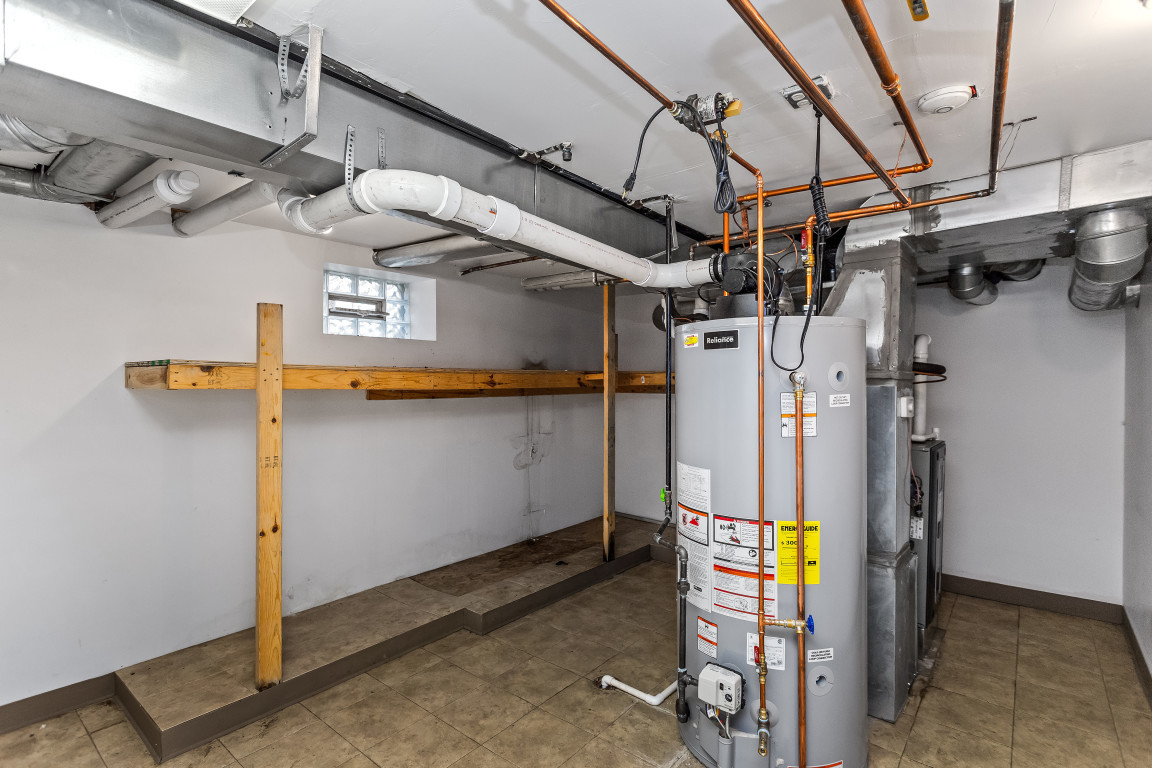 2236 Rdg Ave Evanston, IL 60201