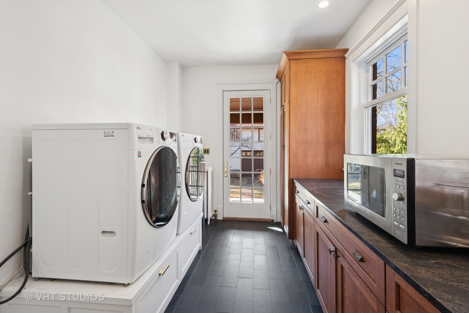 1120 Frst Ave Evanston, IL 60202