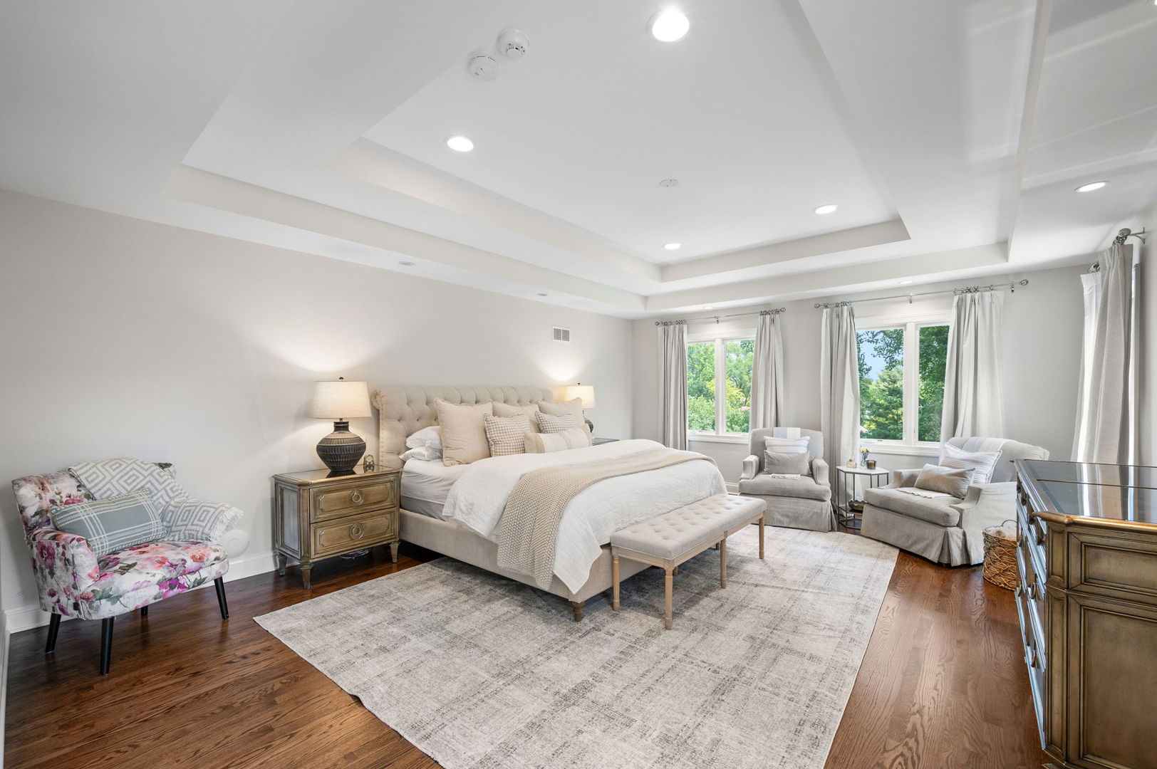 361 Rdg Rd Highland Park, IL 60035