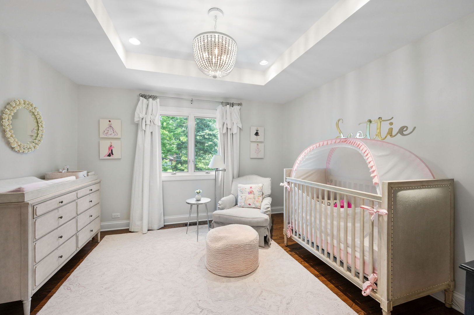 361 Rdg Rd Highland Park, IL 60035