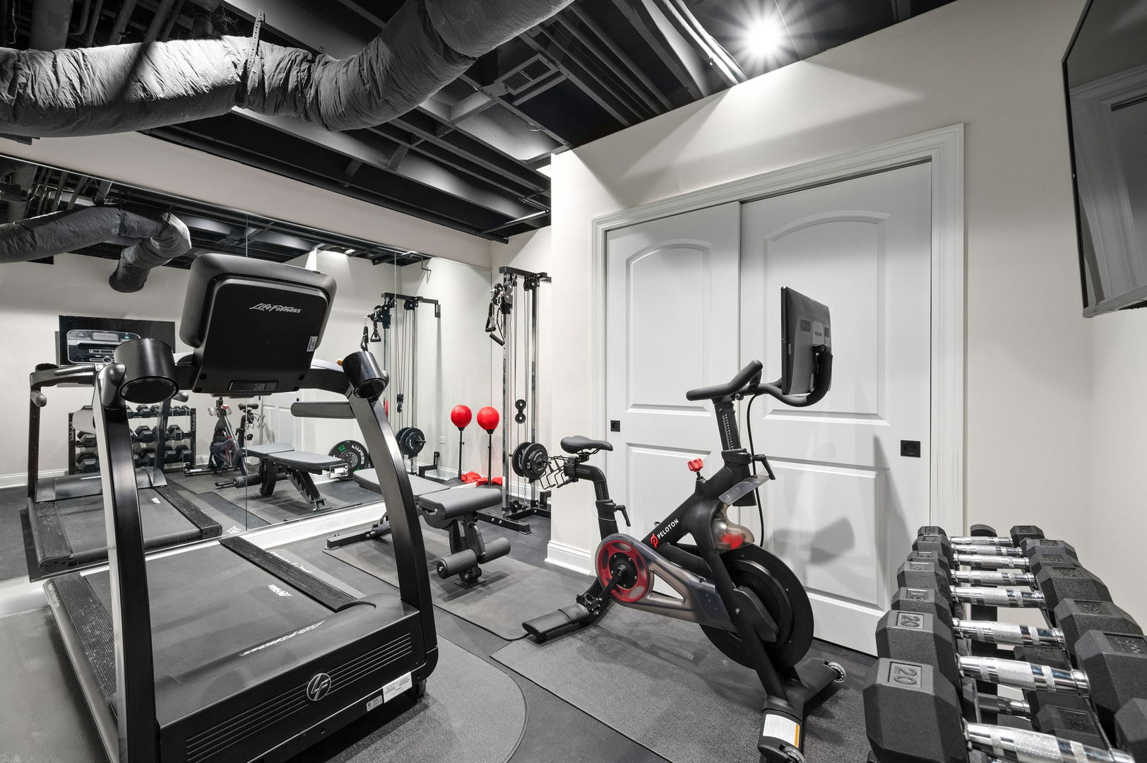 361 Rdg Rd Highland Park, IL 60035