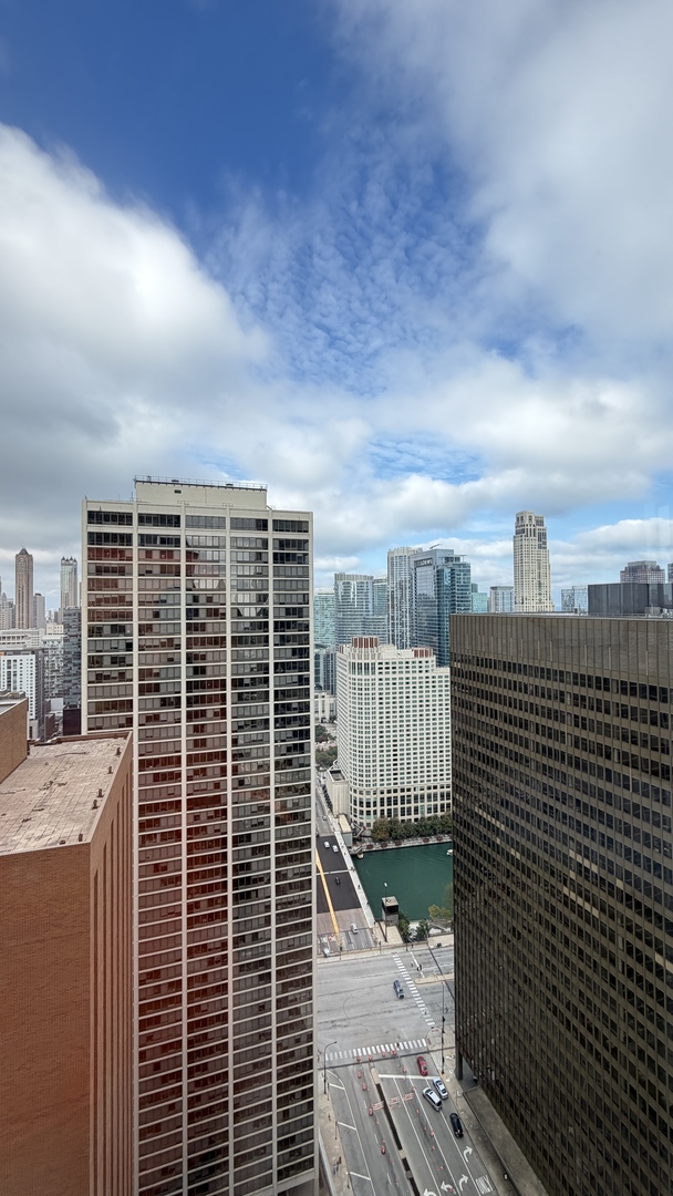 222 N Columbus Dr #4008 Chicago, IL 60601