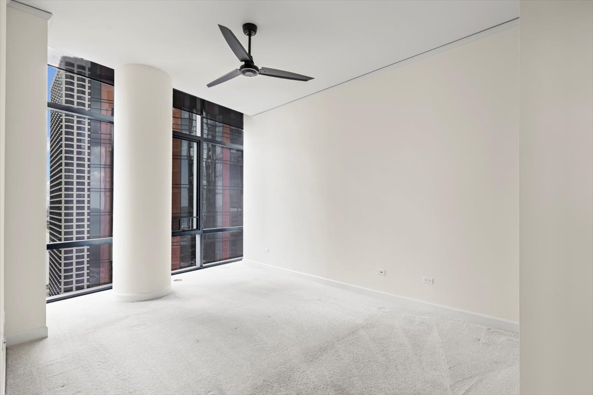 450 E Waterside Dr #2903 Chicago, IL 60601