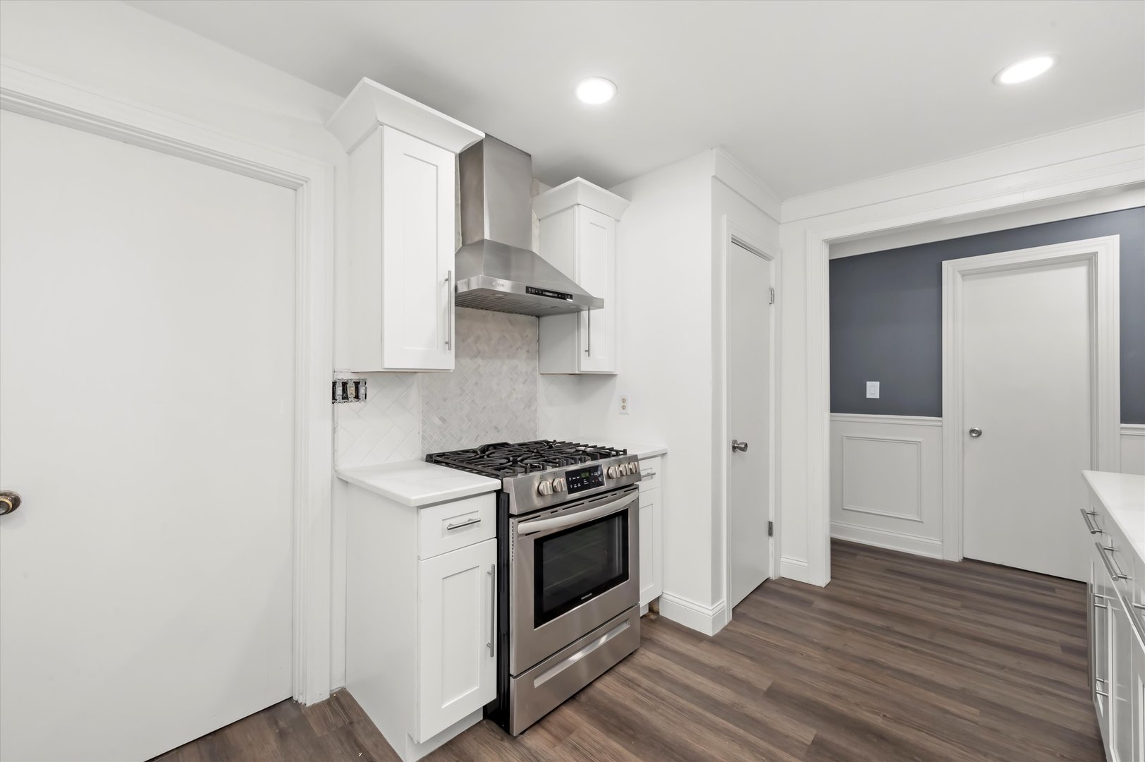 1317 Waverly Pl Joliet, IL 60435