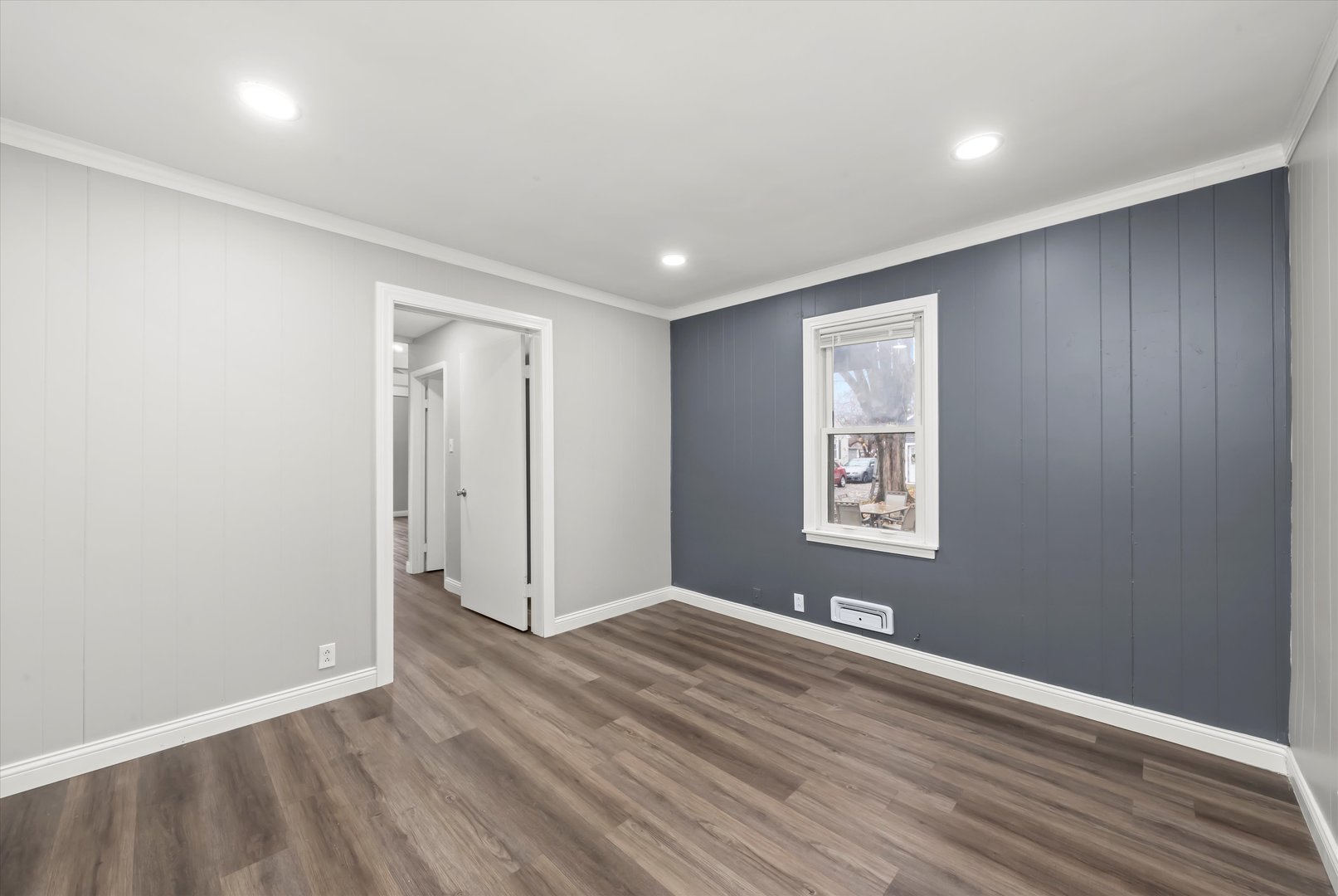 1317 Waverly Pl Joliet, IL 60435