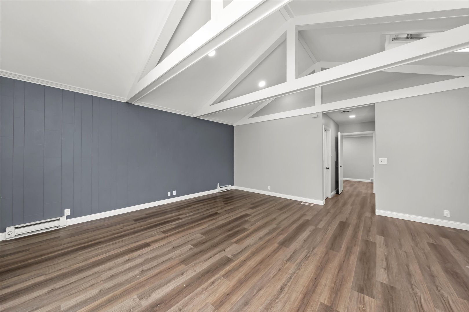 1317 Waverly Pl Joliet, IL 60435