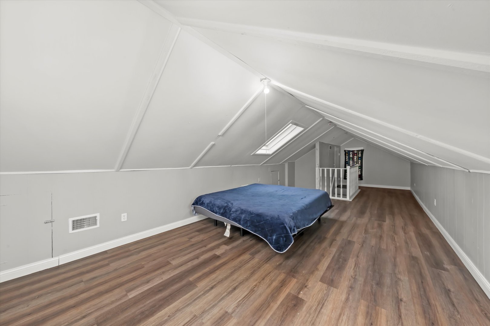 1317 Waverly Pl Joliet, IL 60435