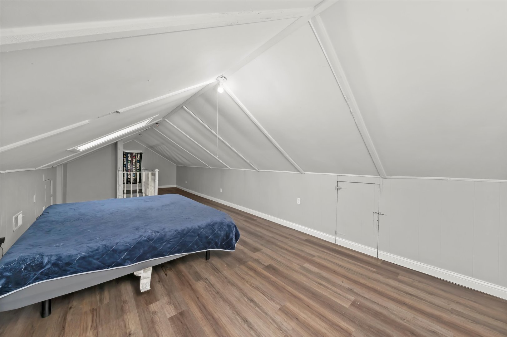 1317 Waverly Pl Joliet, IL 60435