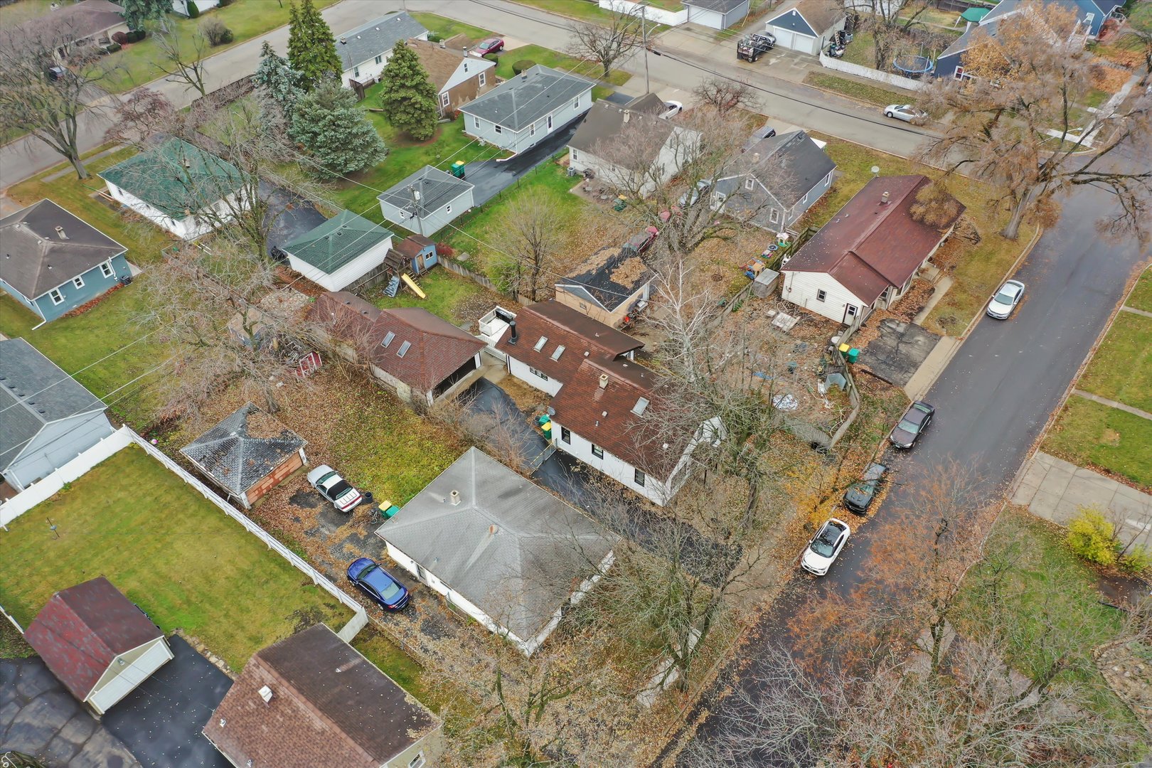 1317 Waverly Pl Joliet, IL 60435