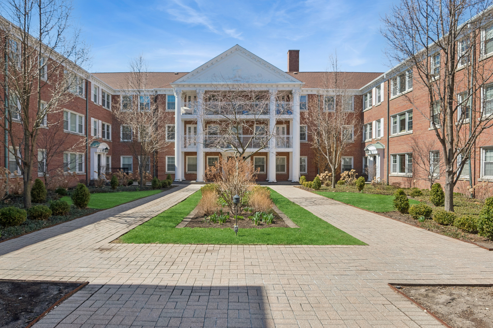 2242 Sherman Ave #G Evanston, IL 60201