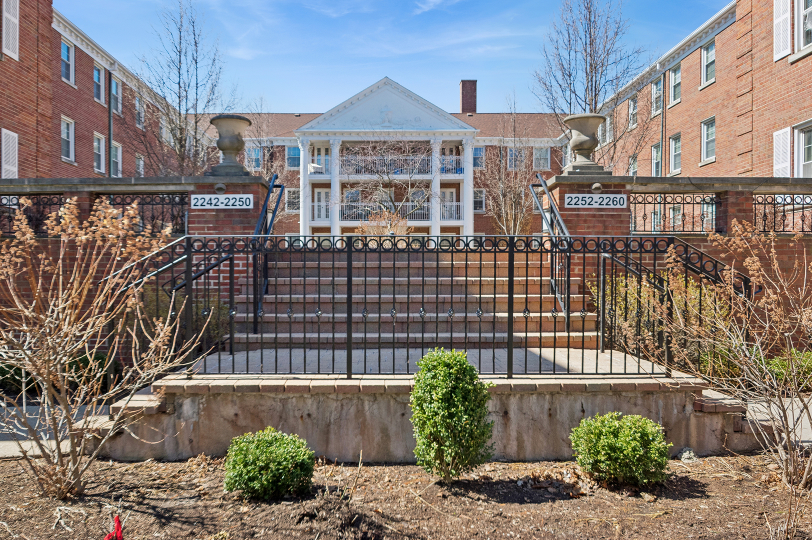 2242 Sherman Ave #G Evanston, IL 60201