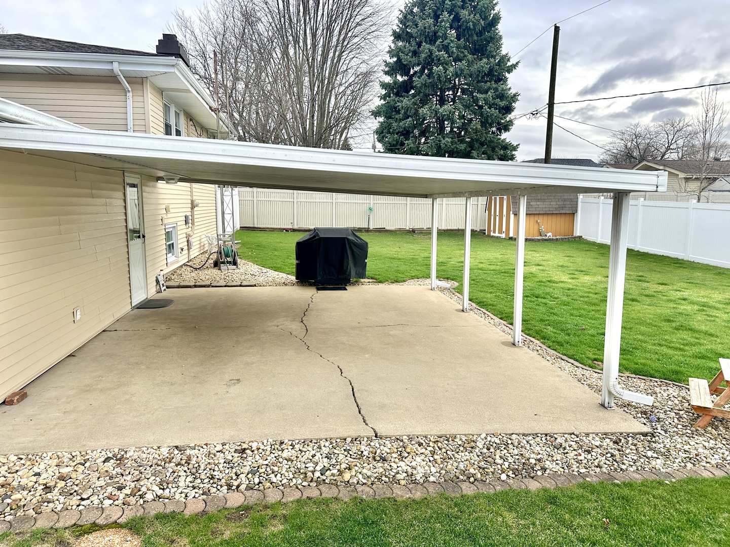 621 Bethel Dr Joliet, IL 60435