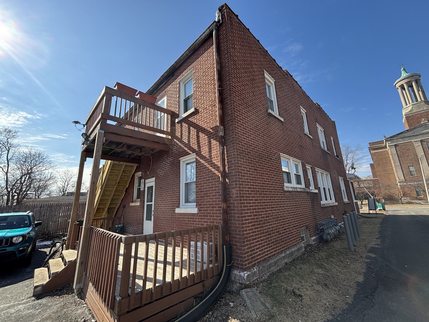 30 N Broadway St Joliet, IL 60435