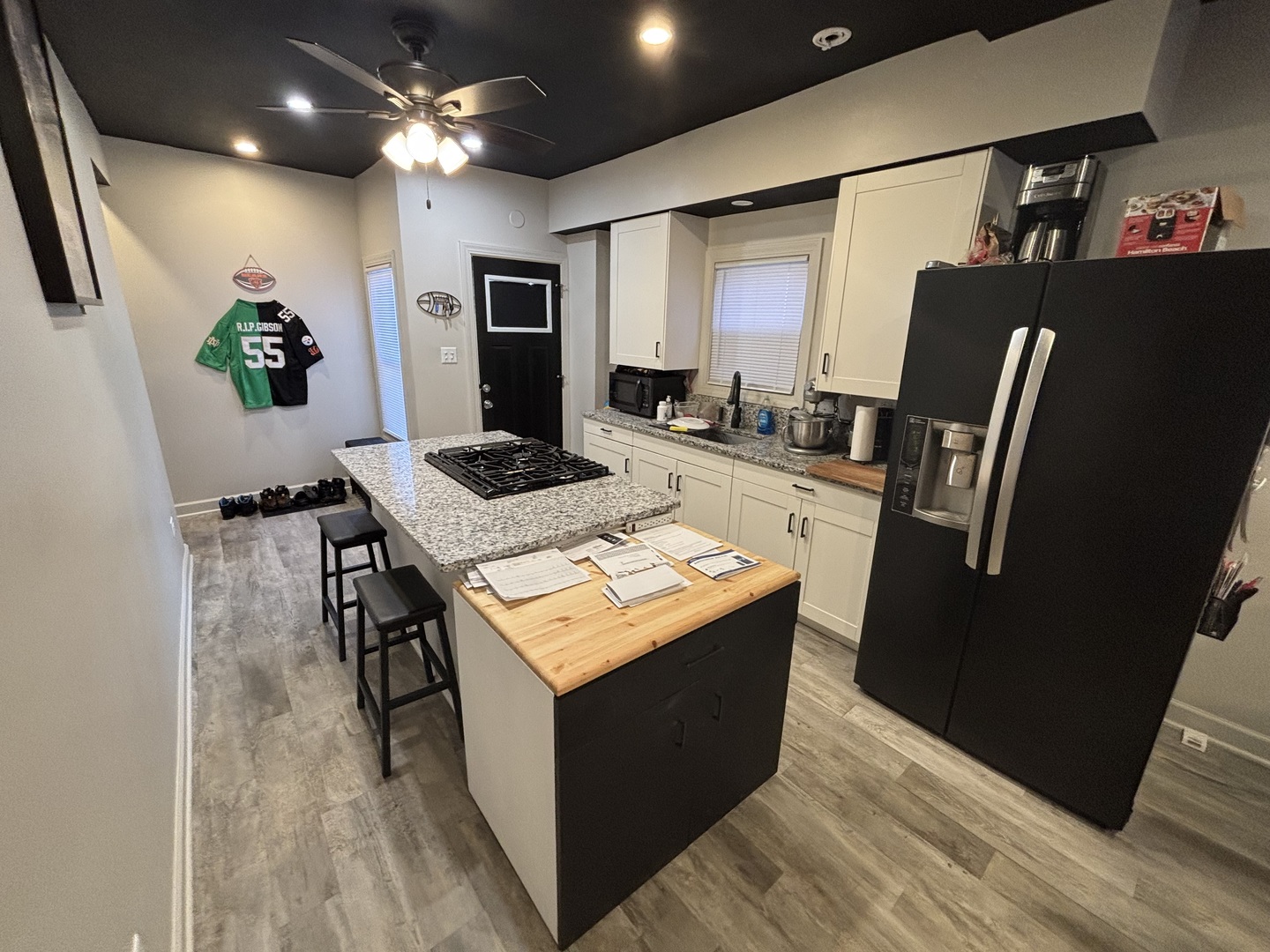 30 N Broadway St Joliet, IL 60435