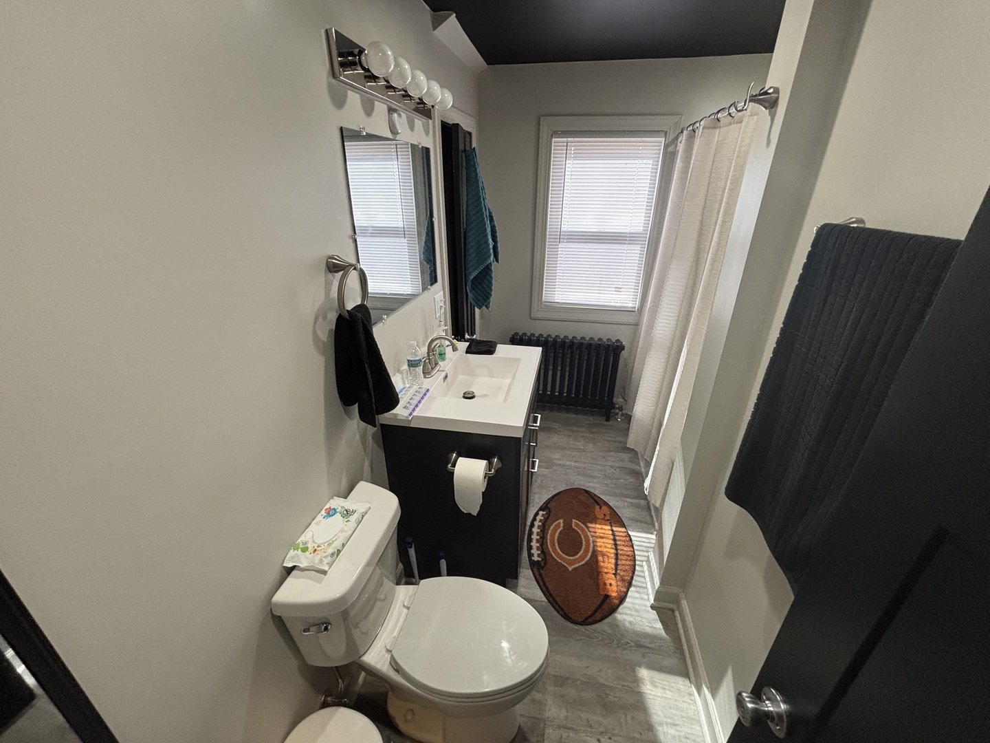 30 N Broadway St Joliet, IL 60435