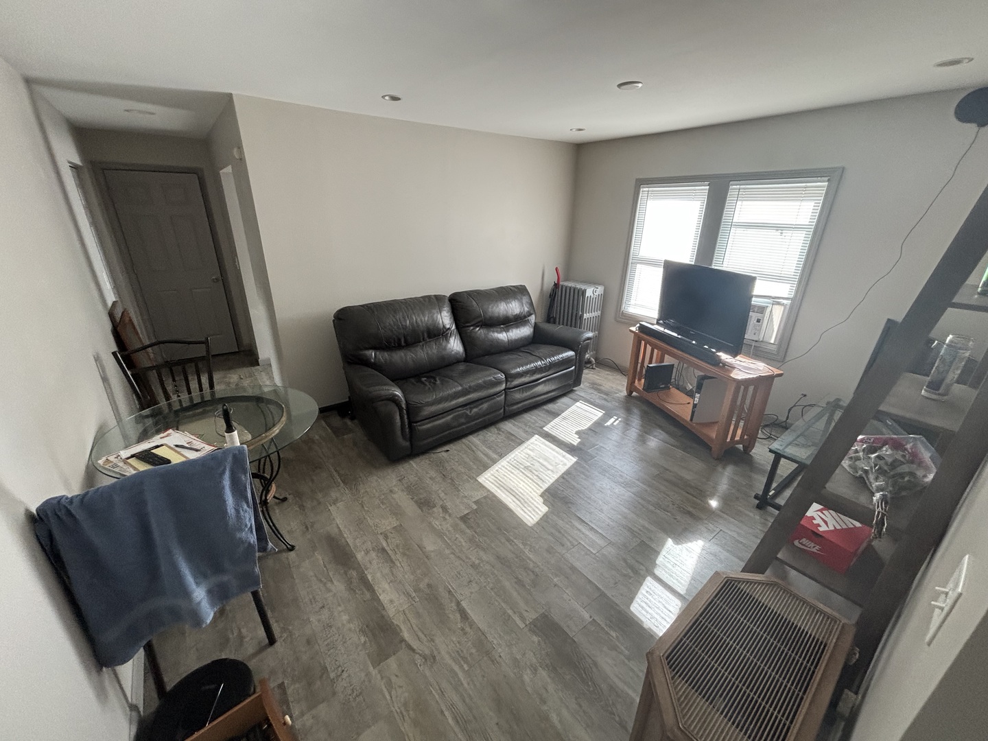 30 N Broadway St Joliet, IL 60435