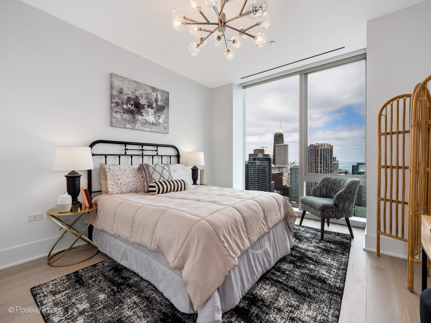 363 E Wacker Dr #4208 Chicago, IL 60601