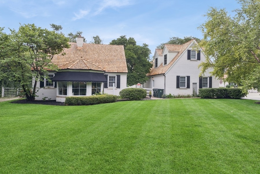 6191 S County Line Rd Burr Ridge, IL 60527