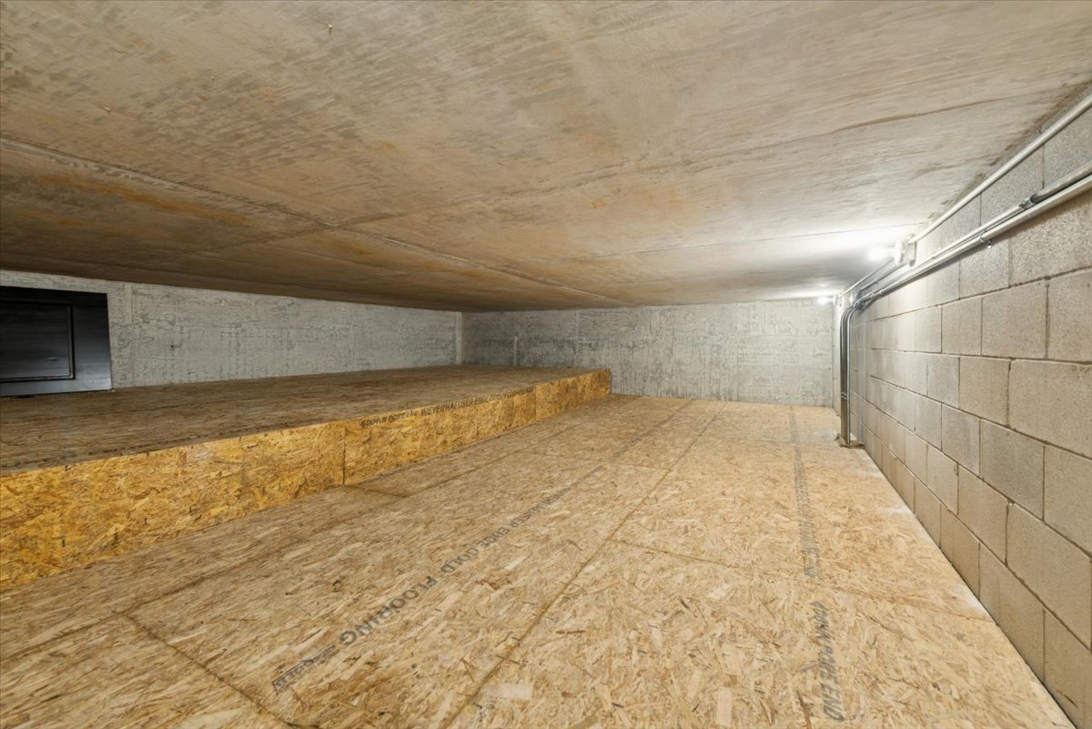 457 W Deming Pl Chicago, IL 60614