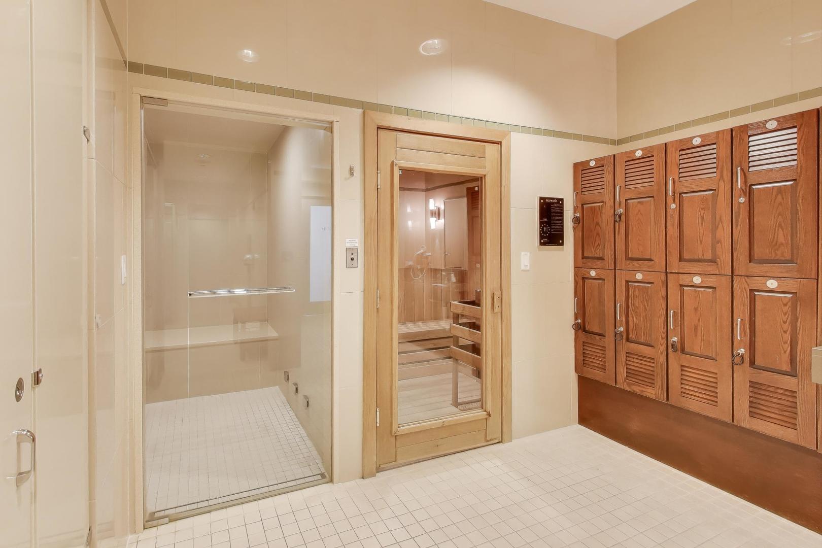 457 W Deming Pl Chicago, IL 60614